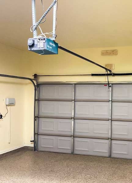 Garage Door Repair & Installation in Carrollton
