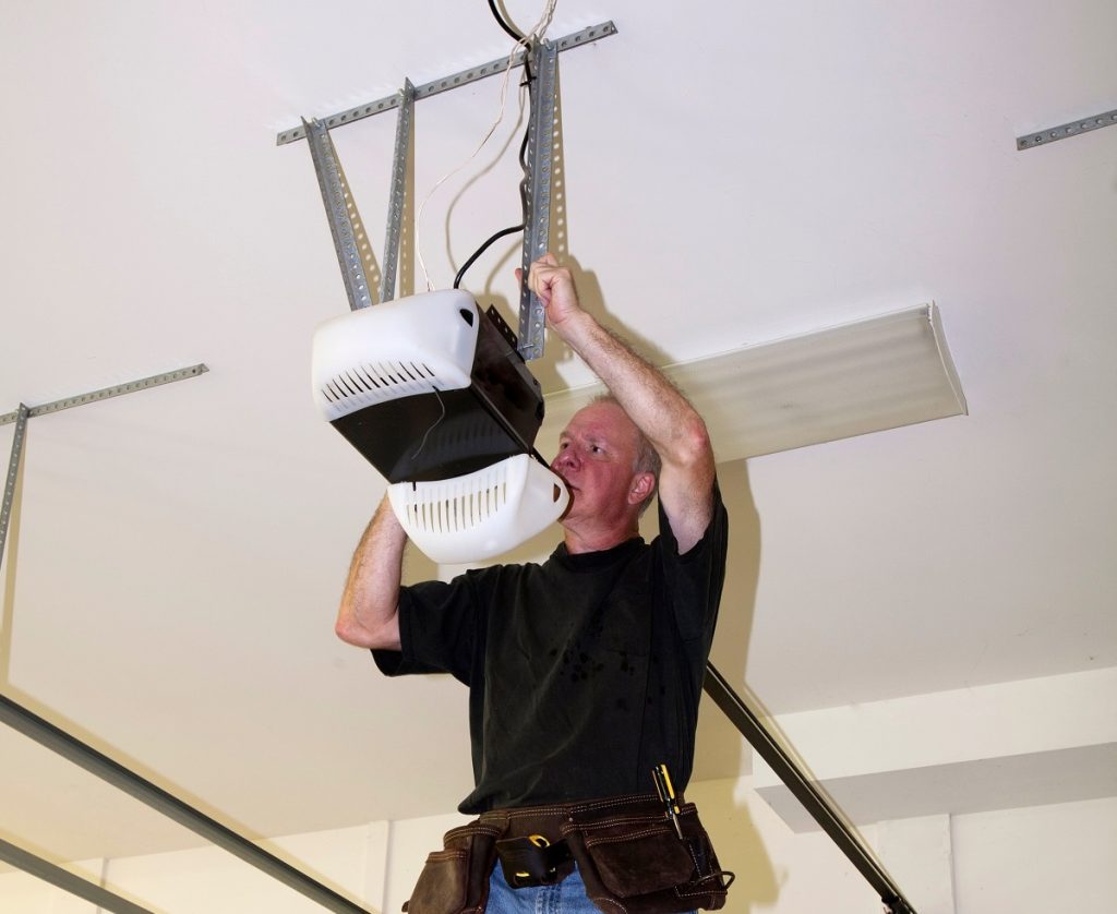 Common Garage Door Issues Homeowners Face in McKinney, TX